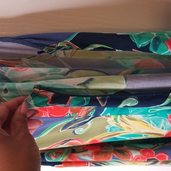 Ivy Street Multicolored Sleeveless Spaghetti Strap Jumpsuit - Picture 8 of 16